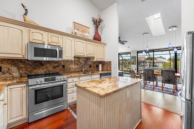 8794 SE Riverfront Terrace, Jupiter, FL 33469