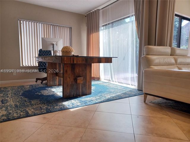 21722 Cromwell Cir, Boca Raton, FL 33486