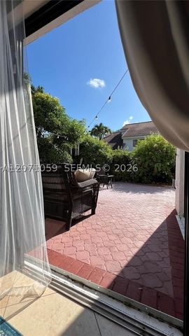21722 Cromwell Cir, Boca Raton, FL 33486