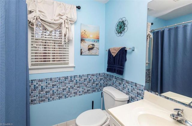 3101 Lodge Drive, Jamestown, NC 27282