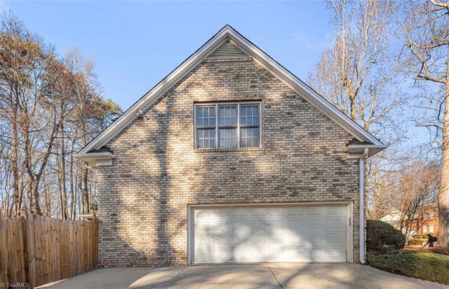 3101 Lodge Drive, Jamestown, NC 27282