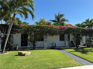 612 W Drew St E, Lantana, FL 33462
