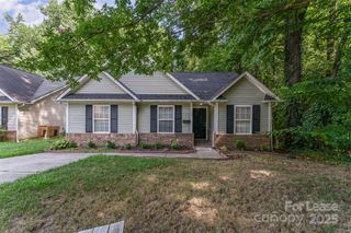 1900 Holly Street, Charlotte, NC 28216