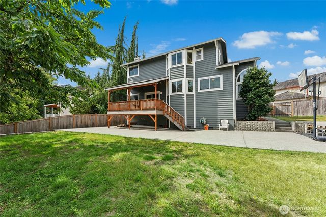 15604 111th Avenue NE, Bothell, WA 98011