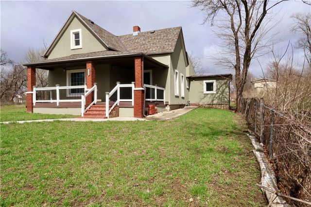 330 Garfield Avenue, Kansas City, KS 66101