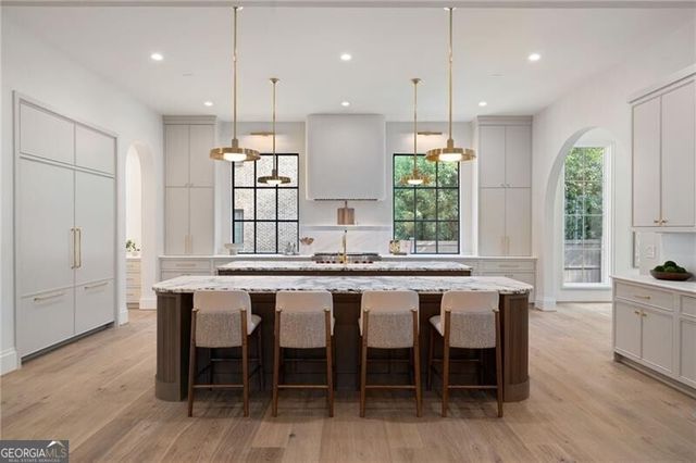 1704 Wildwood Road NE, Atlanta, GA 30306