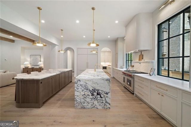 1704 Wildwood Road NE, Atlanta, GA 30306