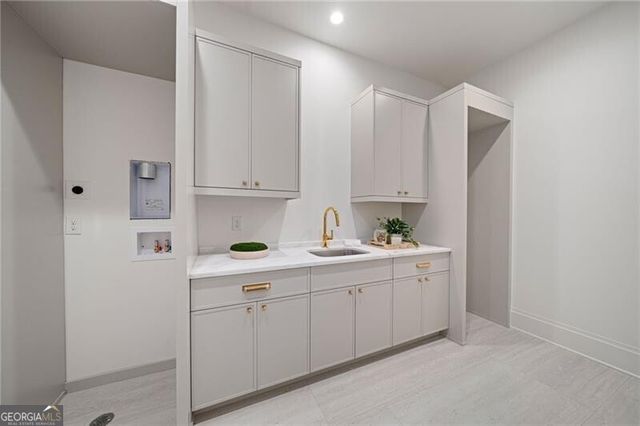 1704 Wildwood Road NE, Atlanta, GA 30306