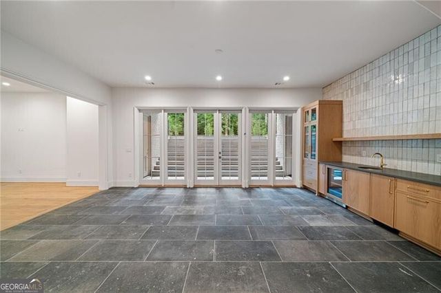 1704 Wildwood Road NE, Atlanta, GA 30306