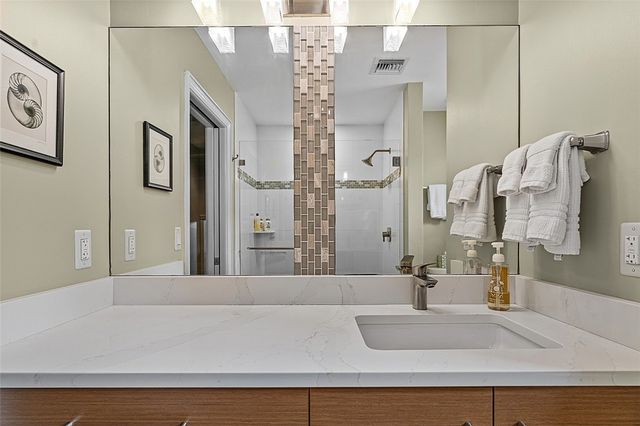 1432 Saint Davids Lane, Vero Beach, FL 32967