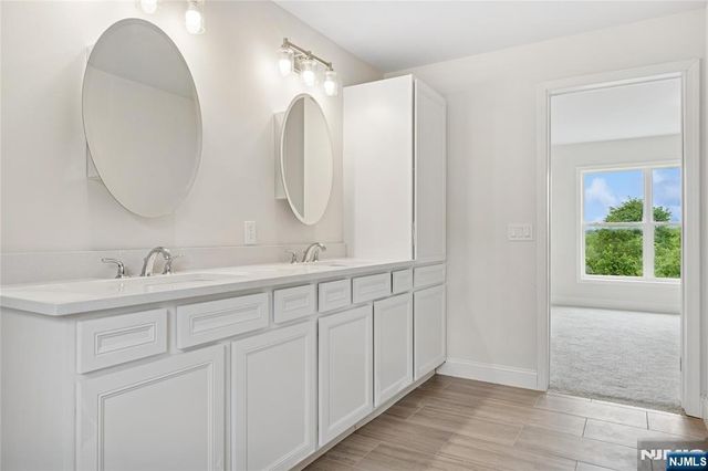 4 Sterling Drive, Sussex, NJ 07461