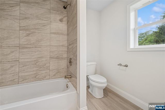 4 Sterling Drive, Sussex, NJ 07461