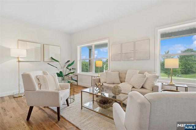 4 Sterling Drive, Sussex, NJ 07461