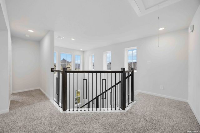 131 Ashley Loop, San Antonio, TX 78253