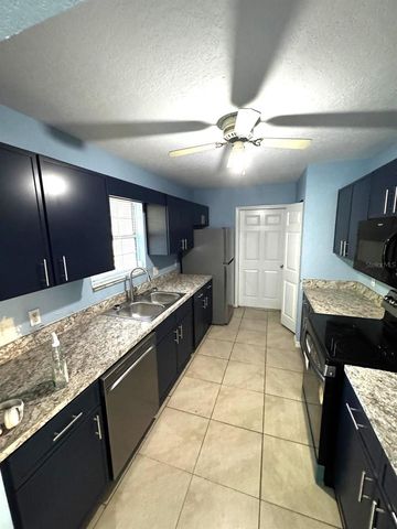 5582 NW 61ST AVENUE, Ocala, FL 34482