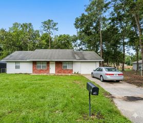 5582 NW 61ST AVENUE, Ocala, FL 34482
