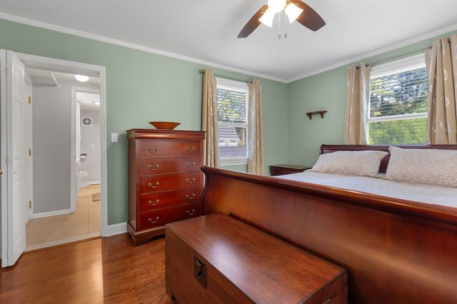 902 Drummond Dr, Nashville, TN 37211