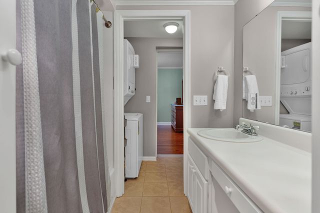 902 Drummond Dr, Nashville, TN 37211