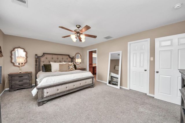 3608 Kristen Drive, Highlands, TX 77562