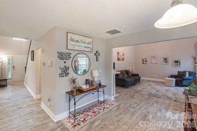 415 Courtland Court, Kannapolis, NC 28081
