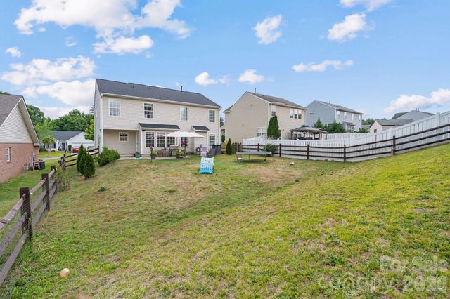 415 Courtland Court, Kannapolis, NC 28081