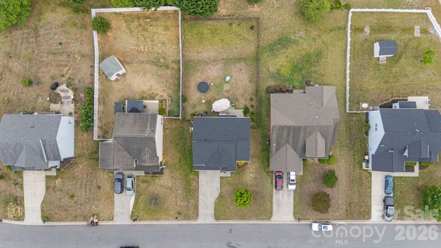 415 Courtland Court, Kannapolis, NC 28081