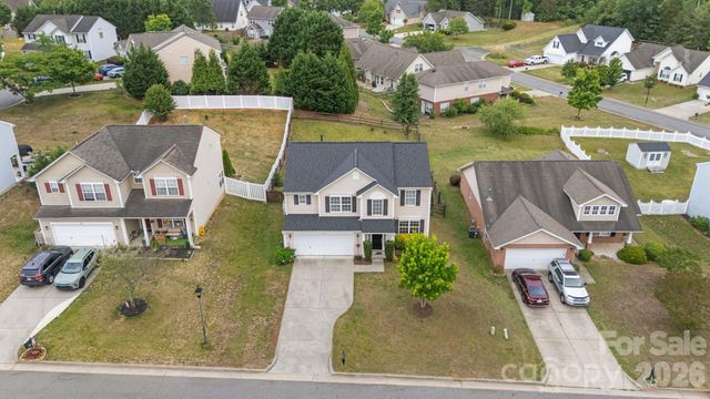 415 Courtland Court, Kannapolis, NC 28081