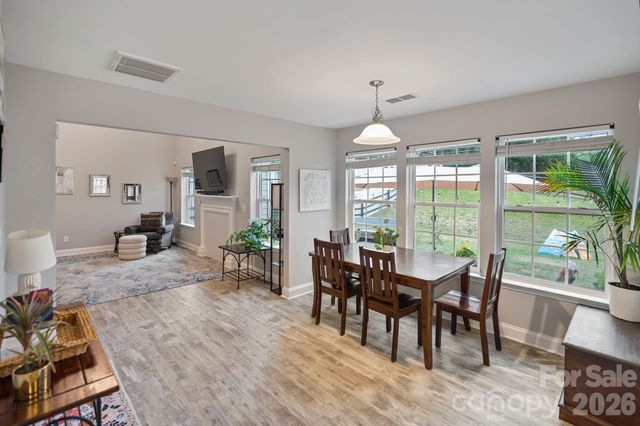 415 Courtland Court, Kannapolis, NC 28081