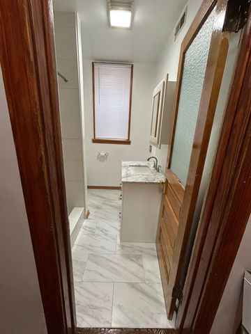 2624 W Walton Street 1, Chicago, IL 60622