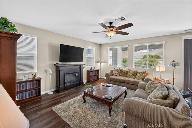 4914 Horse Chestnut, Jurupa Valley, CA 91752