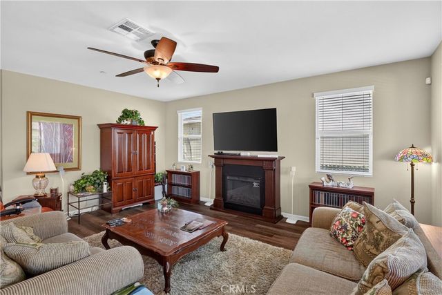 4914 Horse Chestnut, Jurupa Valley, CA 91752