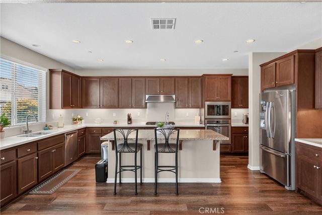 4914 Horse Chestnut, Jurupa Valley, CA 91752