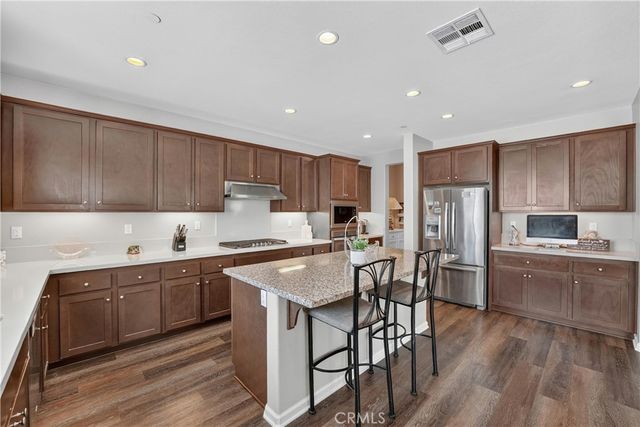 4914 Horse Chestnut, Jurupa Valley, CA 91752