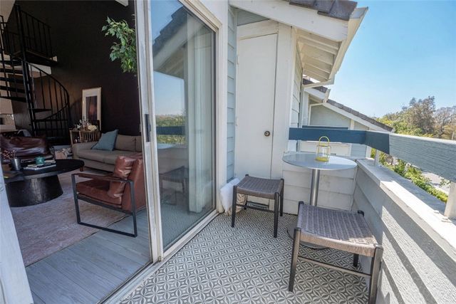 26873 Claudette St. 112, Canyon Country, CA 91351