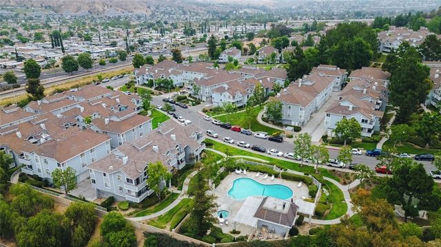 26873 Claudette St. 112, Canyon Country, CA 91351