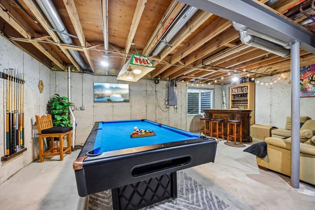 1496 W Remington Lane 1496, Round Lake, IL 60073