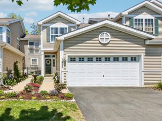 1496 W Remington Lane 1496, Round Lake, IL 60073