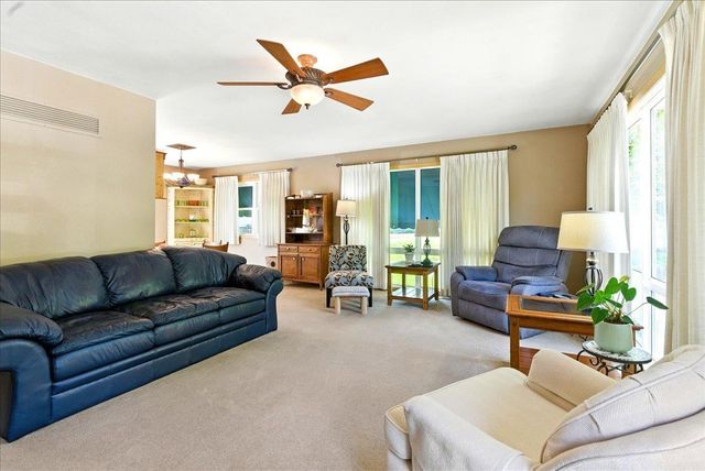 211 Auburn Street, Waterloo, IA 50701