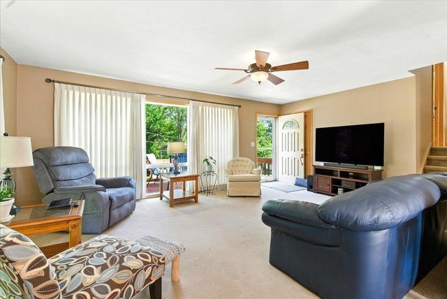 211 Auburn Street, Waterloo, IA 50701