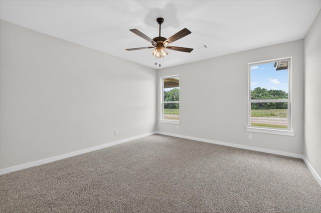108 Loveta Lane, Boyd, TX 76023