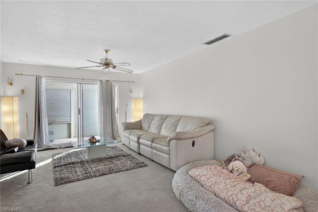 708 Victoria DR # 212, Cape Coral, FL 33904