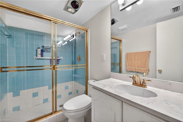 708 Victoria DR # 212, Cape Coral, FL 33904