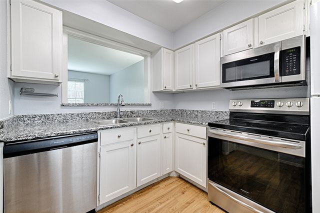 5335 Bent Tree Forest Drive 150, Dallas, TX 75248