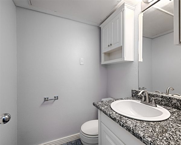 5335 Bent Tree Forest Drive 150, Dallas, TX 75248