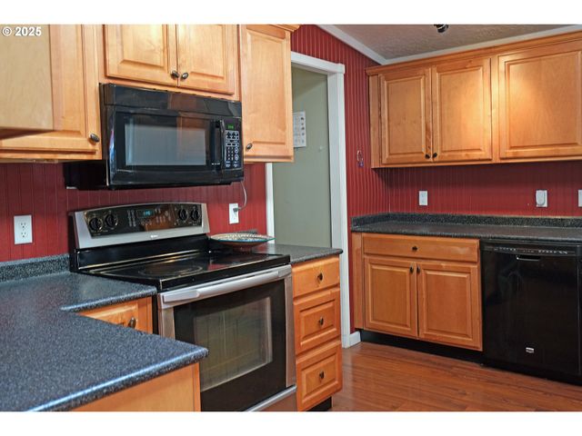 8300 Ne QUATAMA St 84, Hillsboro, OR 97006