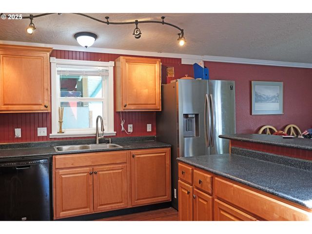 8300 Ne QUATAMA St 84, Hillsboro, OR 97006