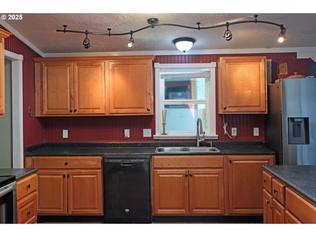 8300 Ne QUATAMA St 84, Hillsboro, OR 97006