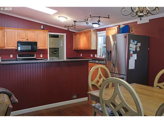 8300 Ne QUATAMA St 84, Hillsboro, OR 97006