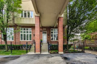 4915 W GUNNISON Street D, Chicago, IL 60630