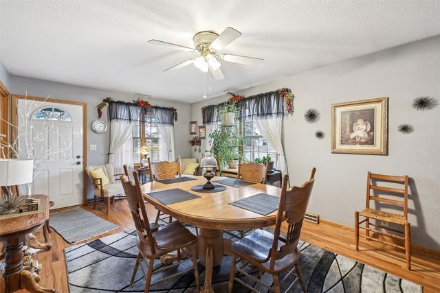 1110 W Salem Avenue, Indianola, IA 50125